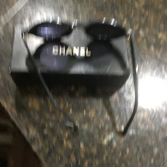 CHANEL CC Logos Round Sunglasses - Picture 4 of 8